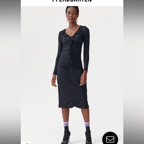 NEW BAUM UND PFERDGARTEN JEZELLE DRESS! XS - Picture 1 of 8